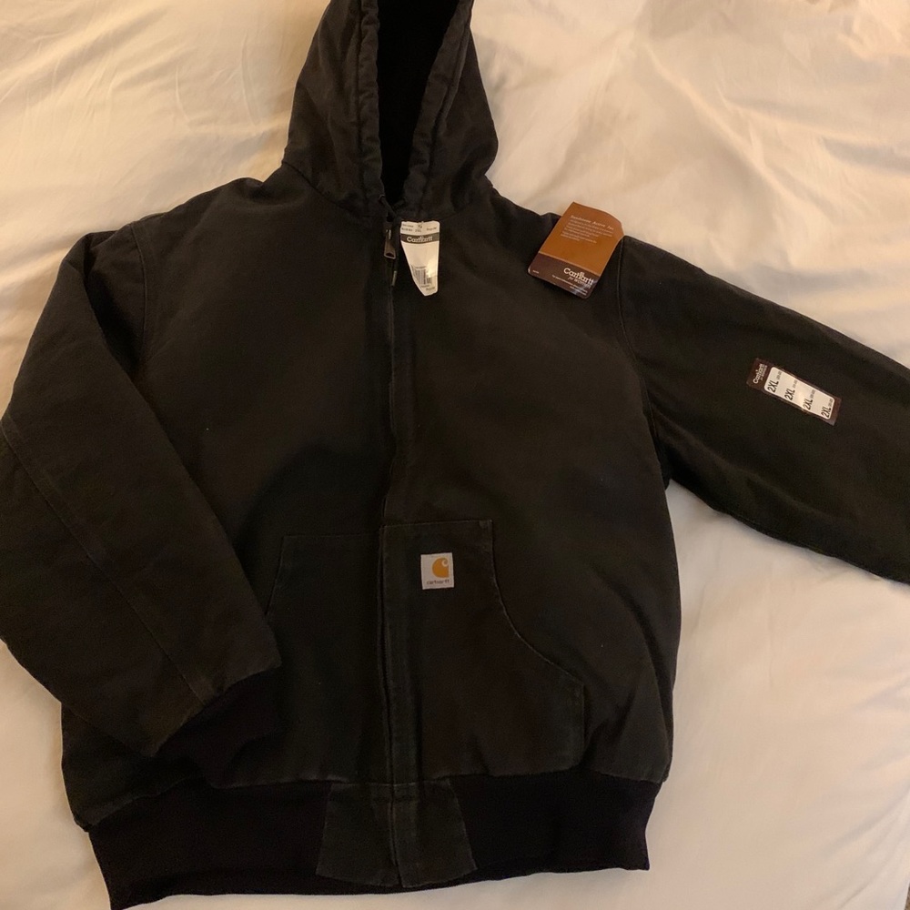 Carhart women’s jacket.